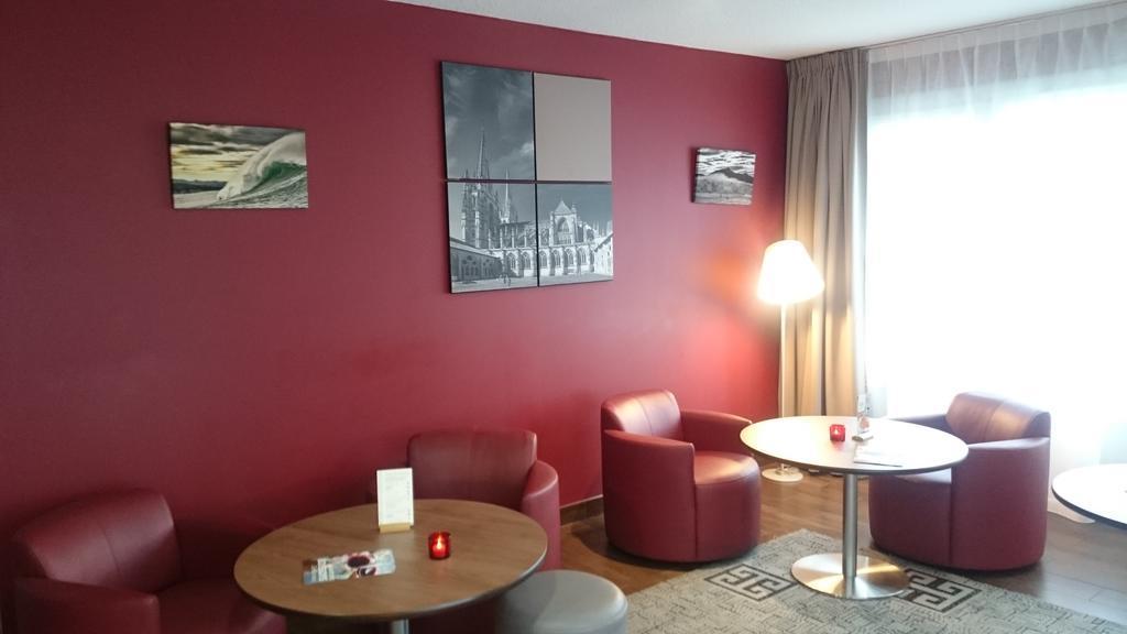 Campanile Bayonne Hotell Exteriör bild